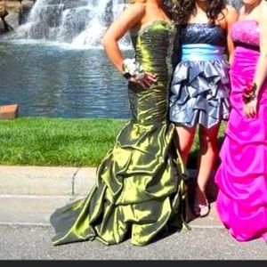 Formal, prom, homecoming, Quinceañera dress